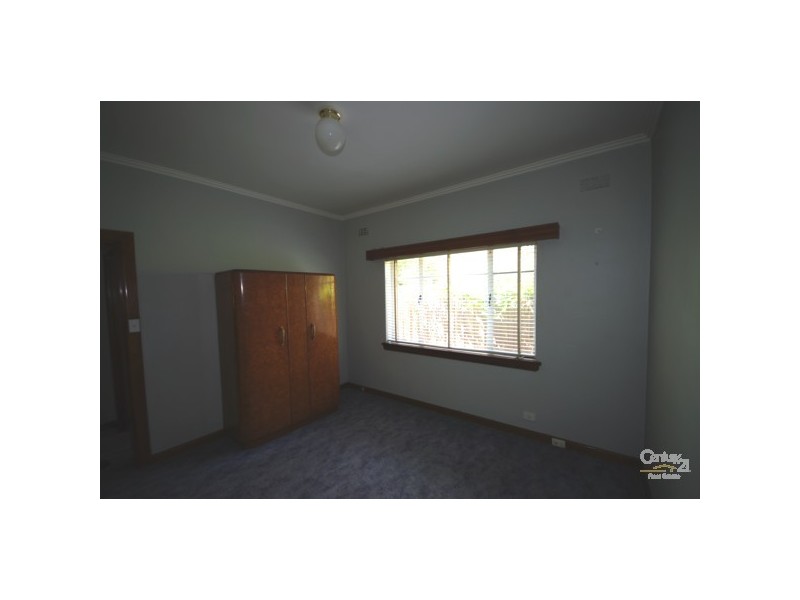 6 Clairmont Avenue, Bentleigh VIC 3204