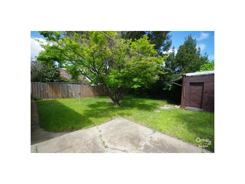 6 Clairmont Avenue, Bentleigh VIC 3204