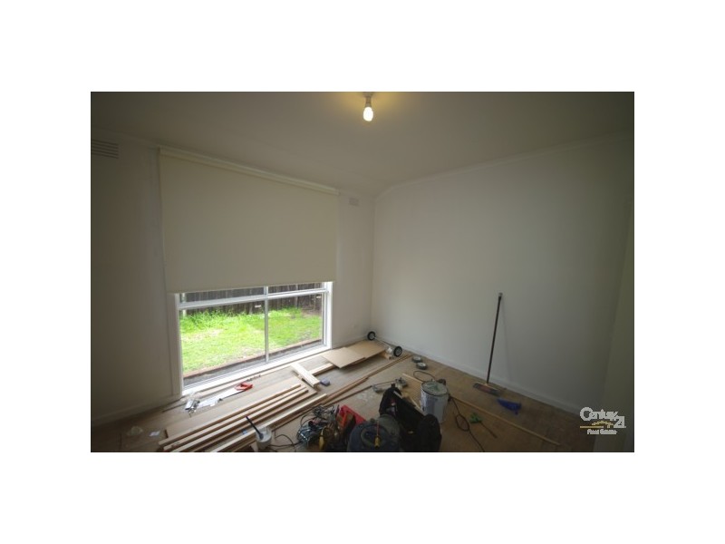 2/1 Olive Grove, Parkdale VIC 3195