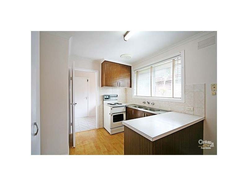 2/22 Follett Road, Cheltenham VIC 3192