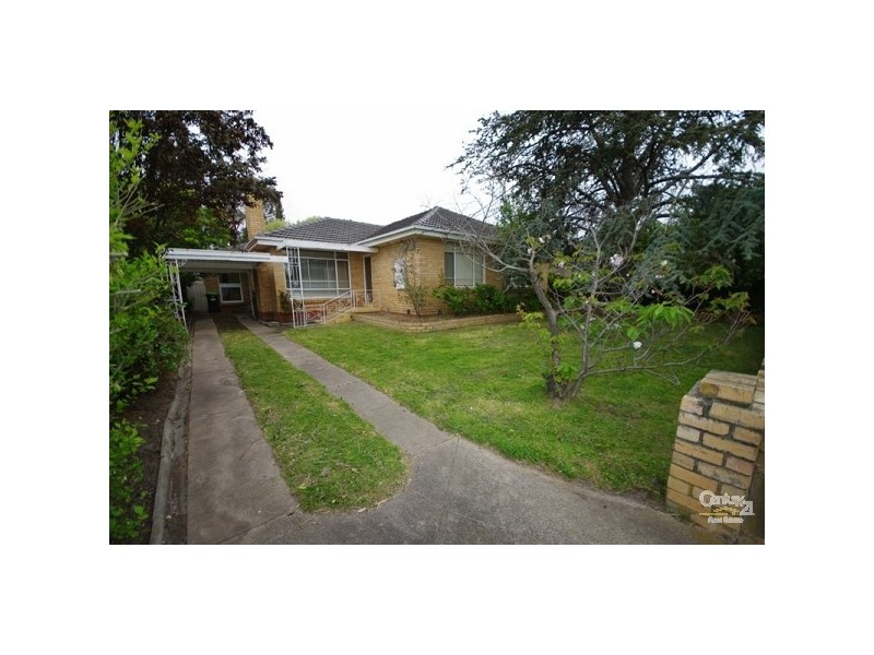 19 Tasman Road, Bentleigh East VIC 3165