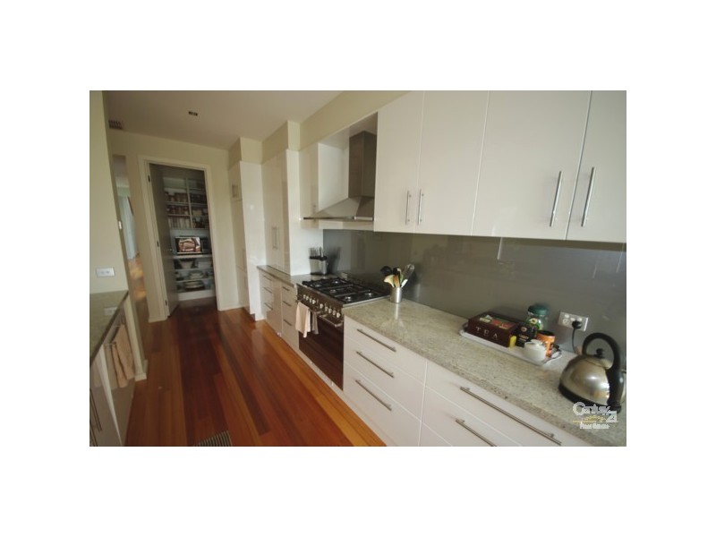 29 St James Avenue, Bentleigh VIC 3204