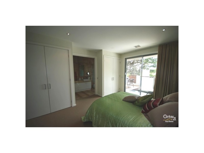 29 St James Avenue, Bentleigh VIC 3204