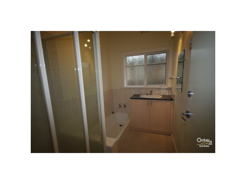 14 Tambet Street, Bentleigh East VIC 3165