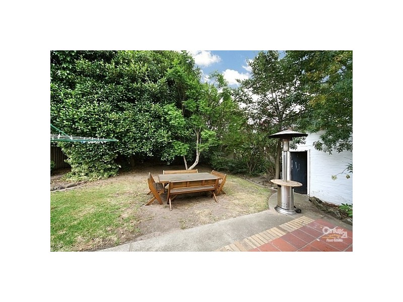 5 Charlton Street, Bentleigh VIC 3204