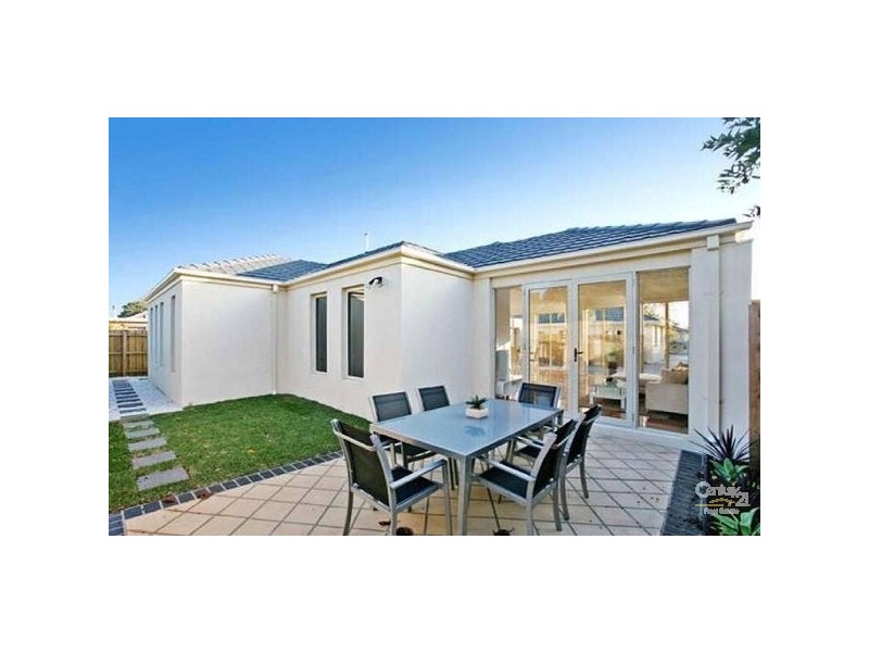 2/10 Norville Street, Bentleigh East VIC 3165