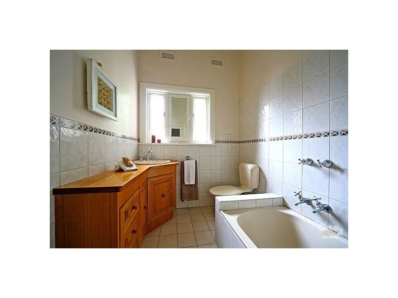 19 Jasper Road, Bentleigh VIC 3204