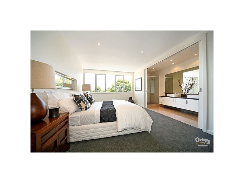 34A Windsor Avenue, Mckinnon VIC 3204
