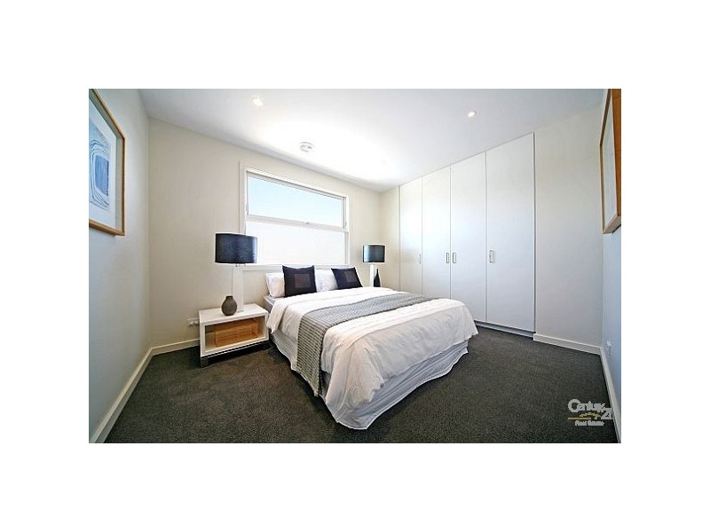 34A Windsor Avenue, Mckinnon VIC 3204
