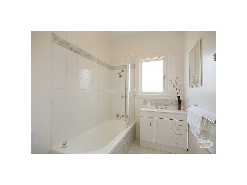 32 Celia Street, Bentleigh East VIC 3165