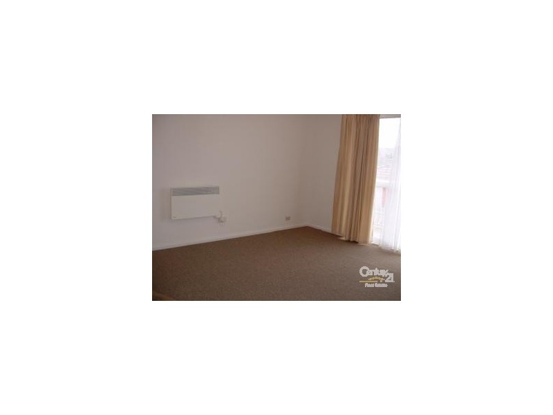 4/13 Baker Street, Moorabbin VIC 3189