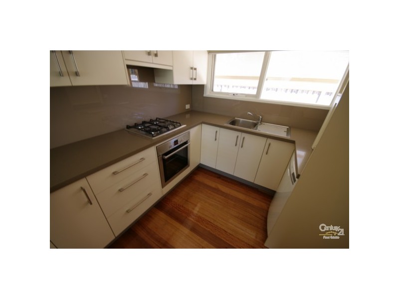 2/217 Beach Road, Black Rock VIC 3193