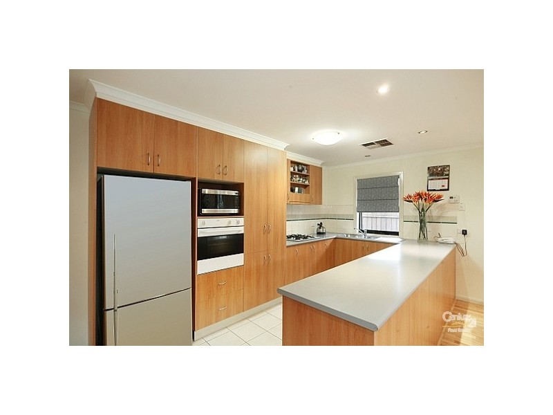 93 Tudor Street, Bentleigh East VIC 3165