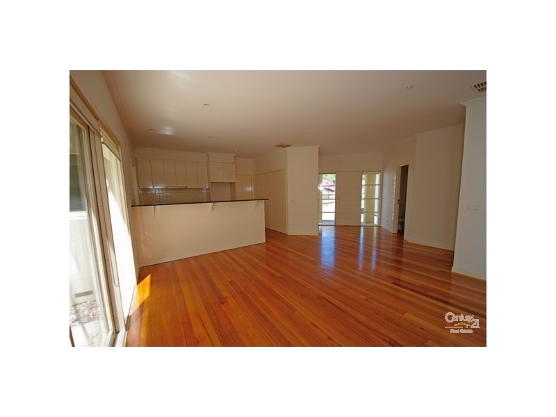 94A Haldane Street, Beaumaris VIC 3193