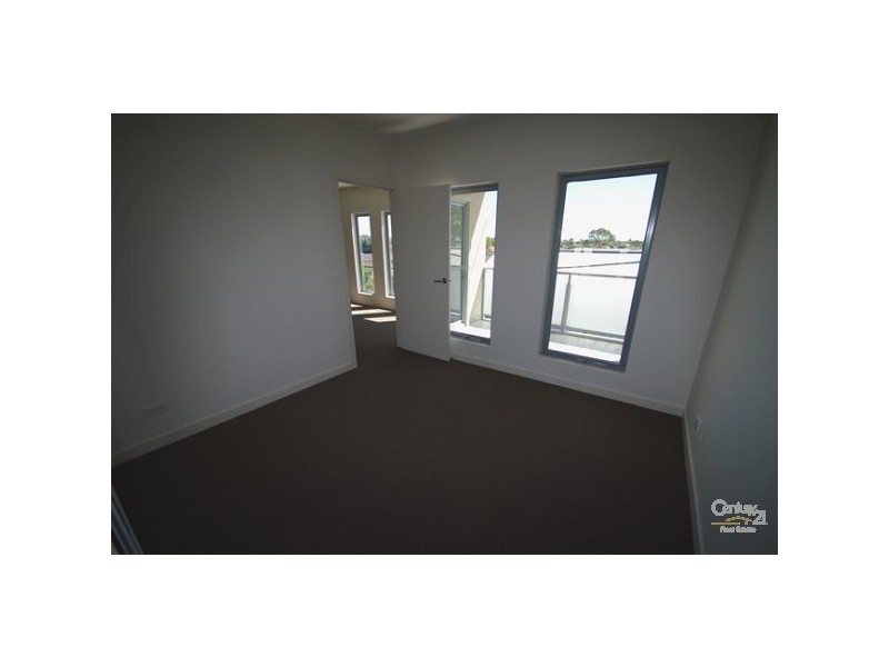 2/282 Centre Road, Bentleigh VIC 3204
