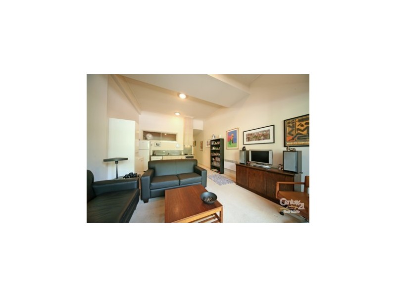 2/125 McKinnon Road, Mckinnon VIC 3204