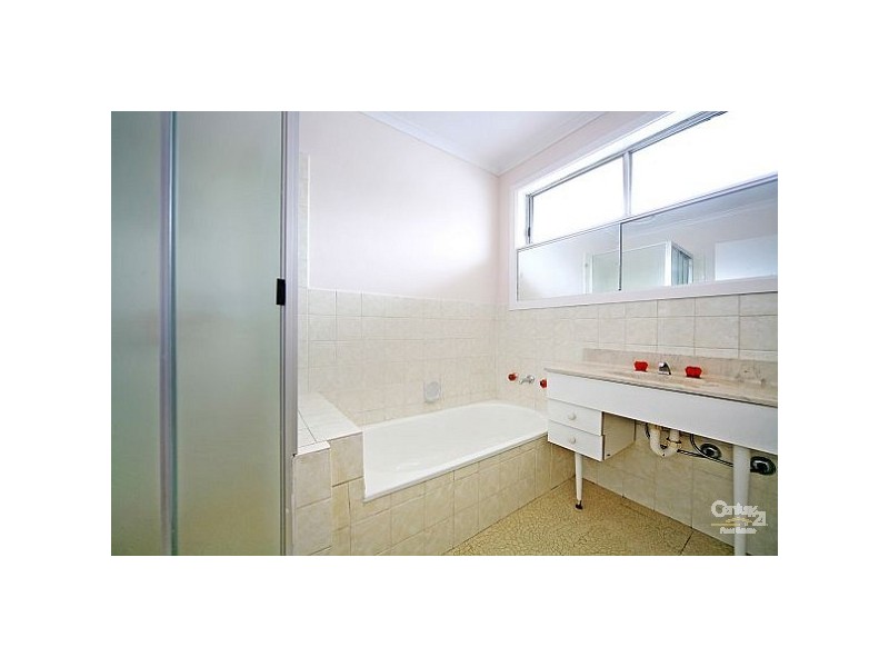 1/22 Follett Road, Cheltenham VIC 3192