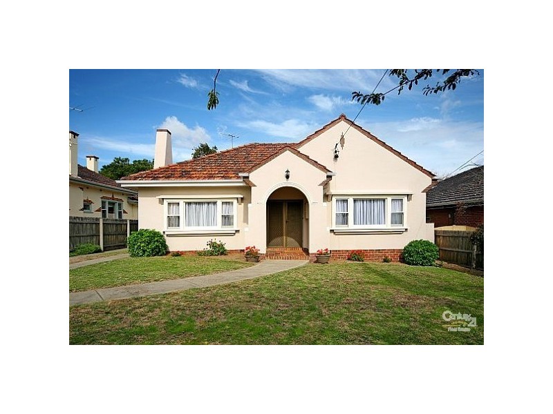 8 Bruce Street, Bentleigh VIC 3204