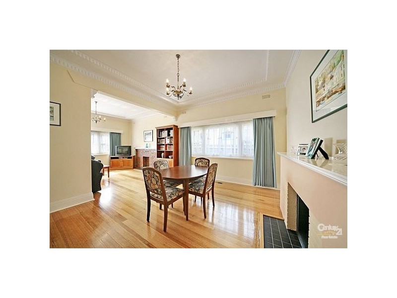 8 Bruce Street, Bentleigh VIC 3204