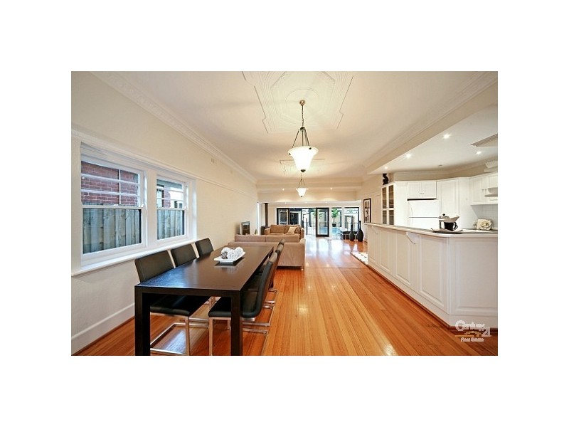 114 McKinnon Road, Mckinnon VIC 3204