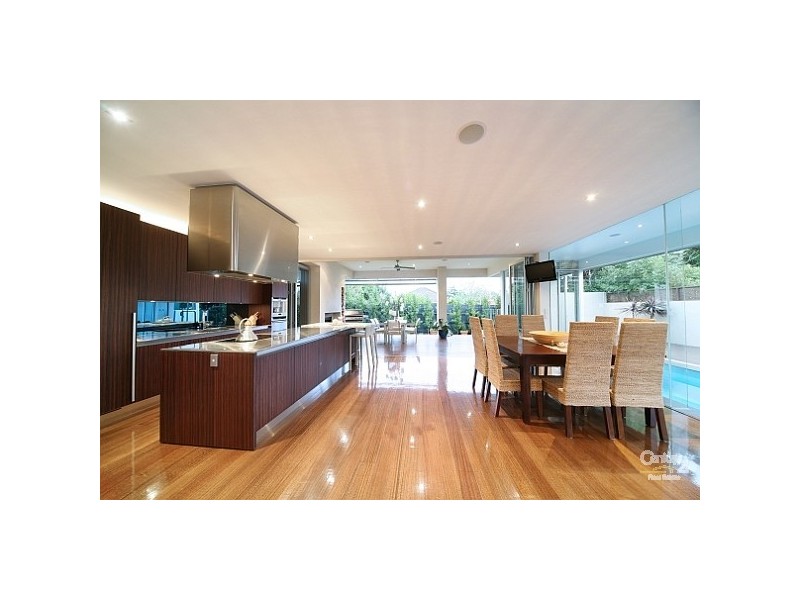 588 Centre Road, Bentleigh VIC 3204