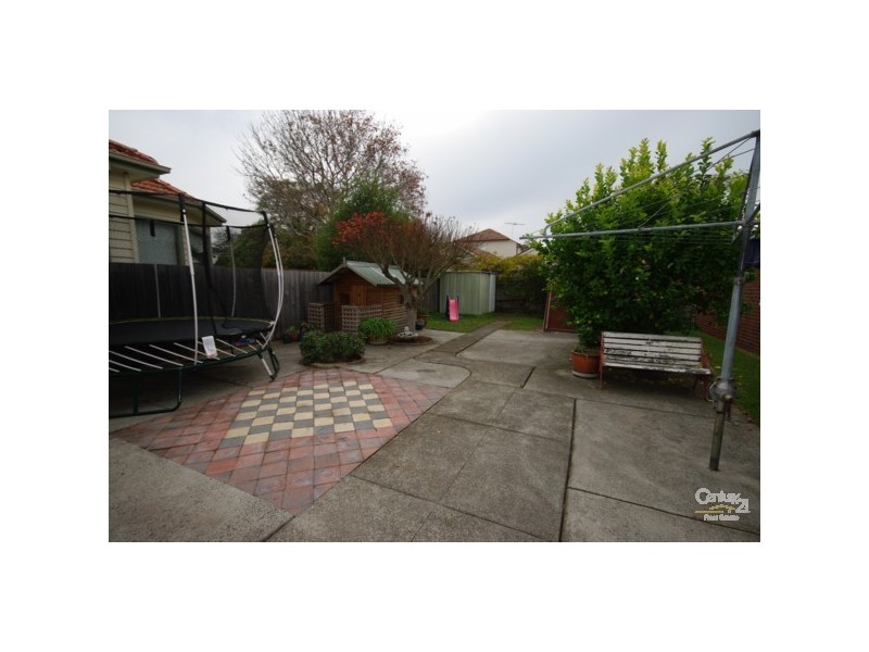 5 Fitzroy Street, Mckinnon VIC 3204
