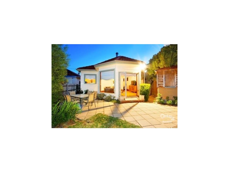 3 Fitzroy Street, Mckinnon VIC 3204