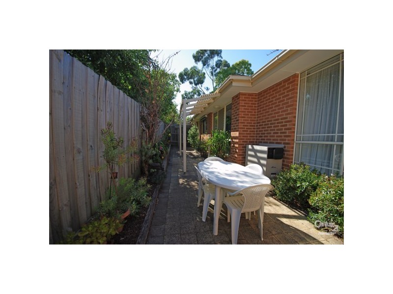 2/58 Bent Street, Mckinnon VIC 3204