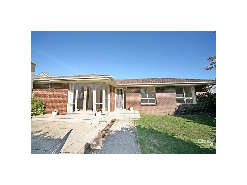 39 Ivan Avenue, Edithvale VIC 3196