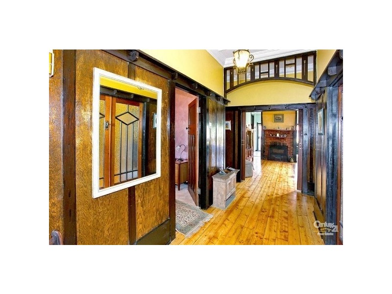 40 Anne Street, Mckinnon VIC 3204