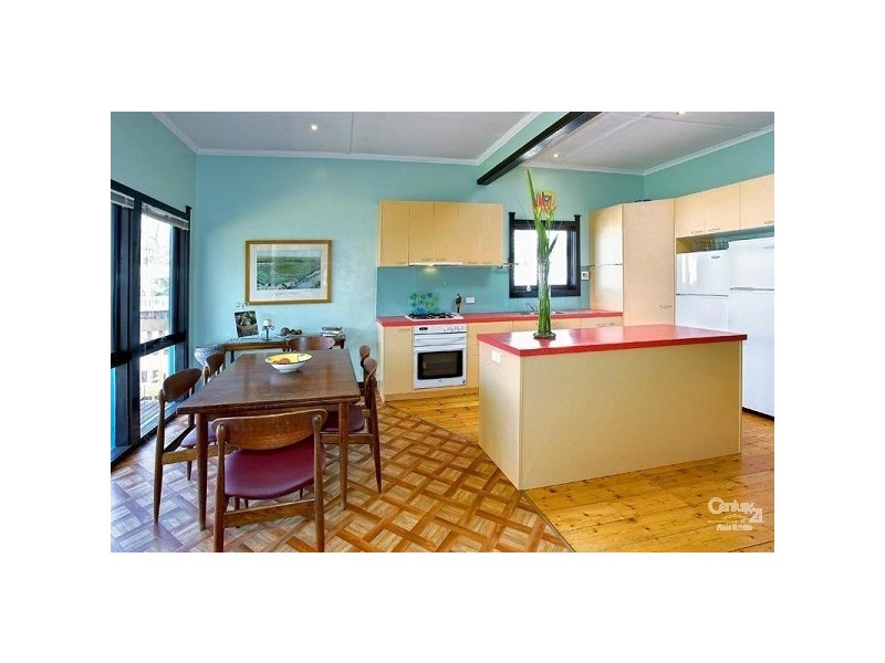 40 Anne Street, Mckinnon VIC 3204