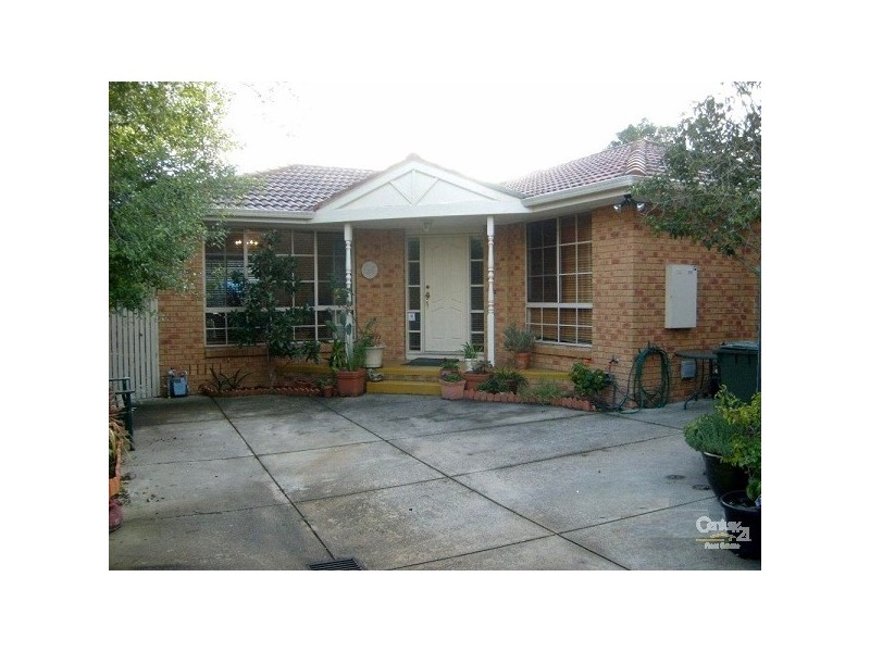 2/9 Leinster Street, Mckinnon VIC 3204