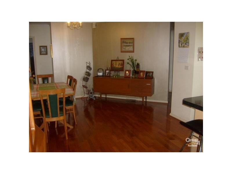 2/9 Leinster Street, Mckinnon VIC 3204