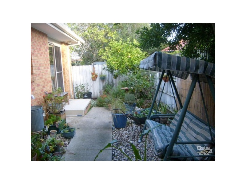 2/9 Leinster Street, Mckinnon VIC 3204