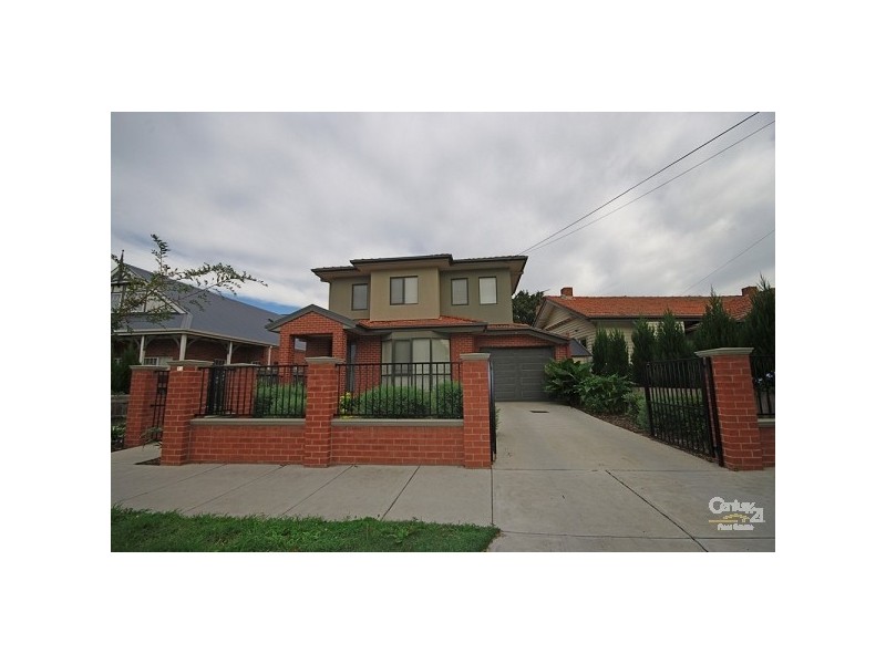 13 Lucas Street, Caulfield South VIC 3162