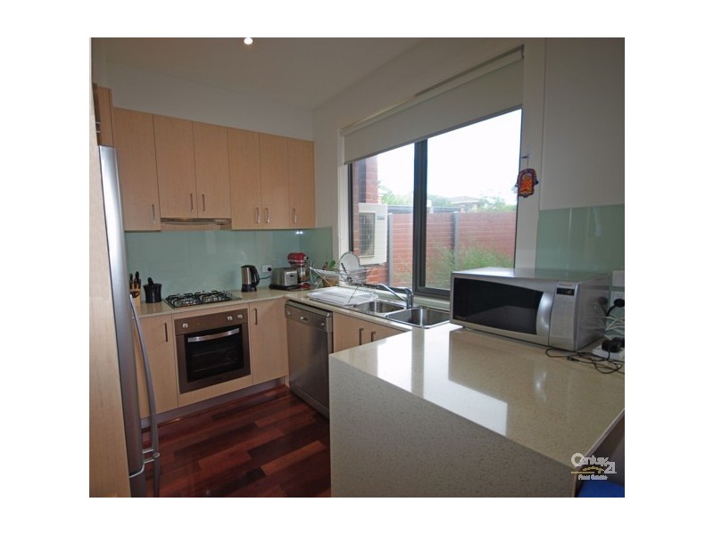 13 Lucas Street, Caulfield South VIC 3162