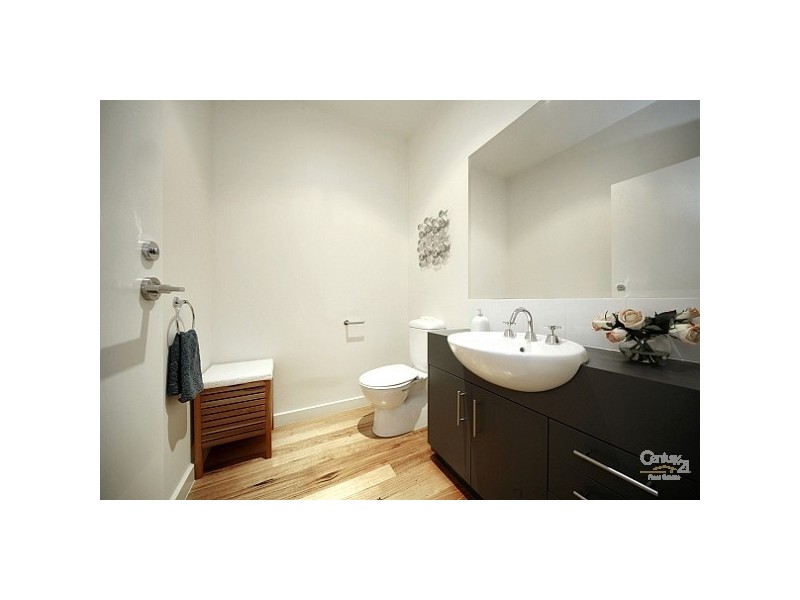 2/75A Tucker Road, Bentleigh VIC 3204