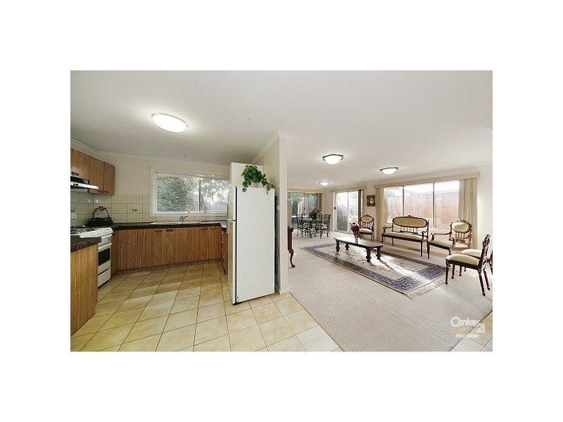 2/7 Railway Crescent, Bentleigh VIC 3204