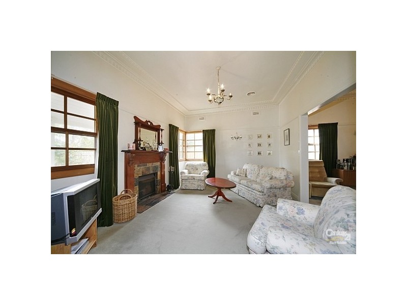 14 Wembley Grove, Mckinnon VIC 3204