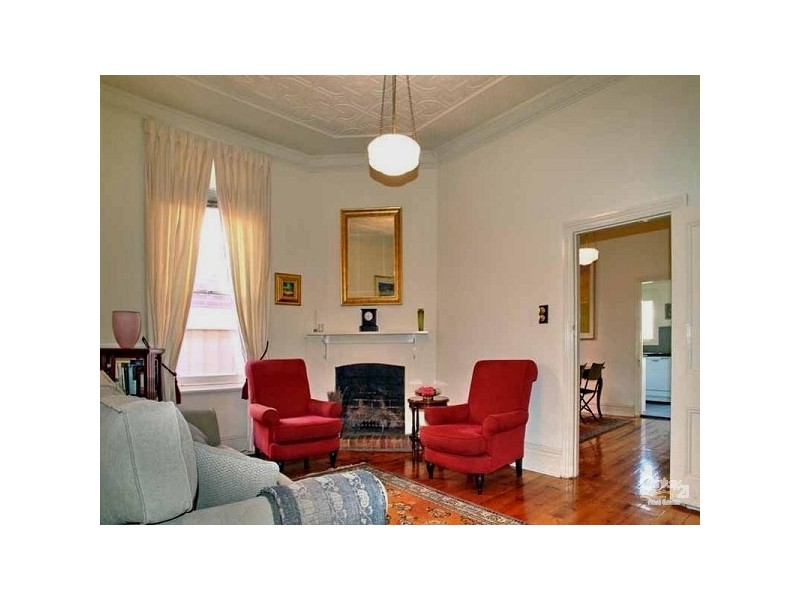7 Elm Grove, St Kilda East VIC 3183
