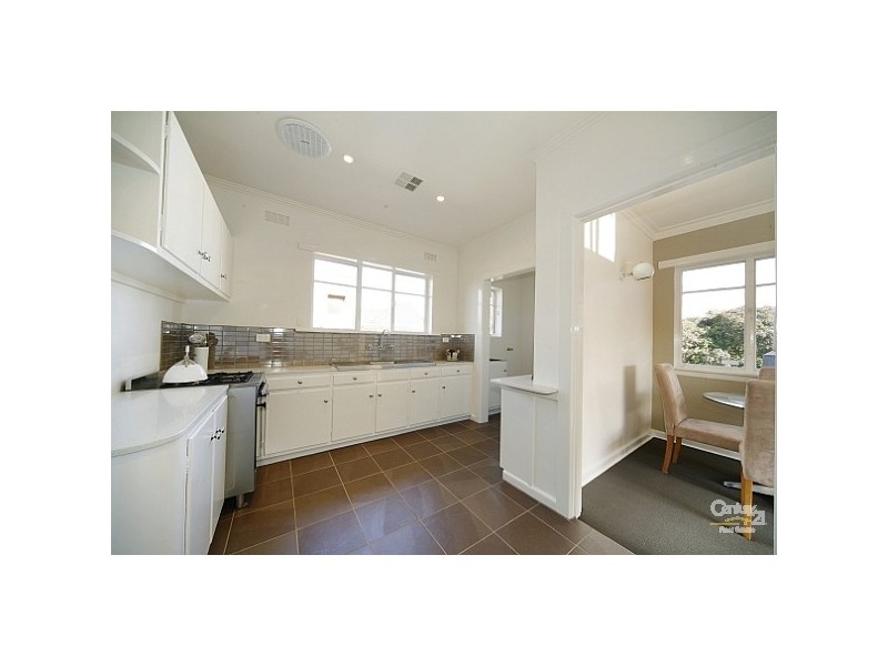 3/3 Glennifer Avenue, Brighton East VIC 3187