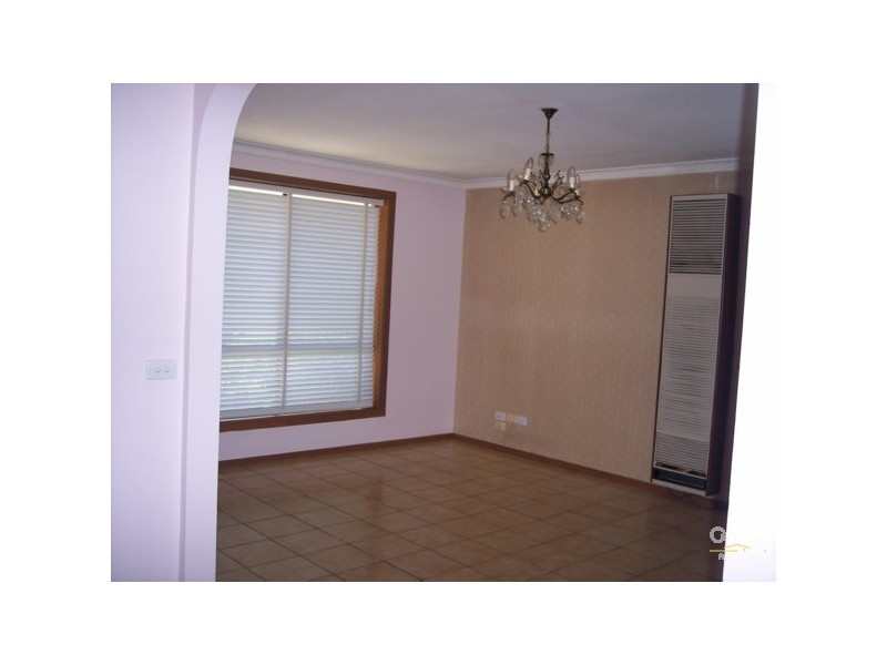 2/7 Dealing Drive, Clarinda VIC 3169