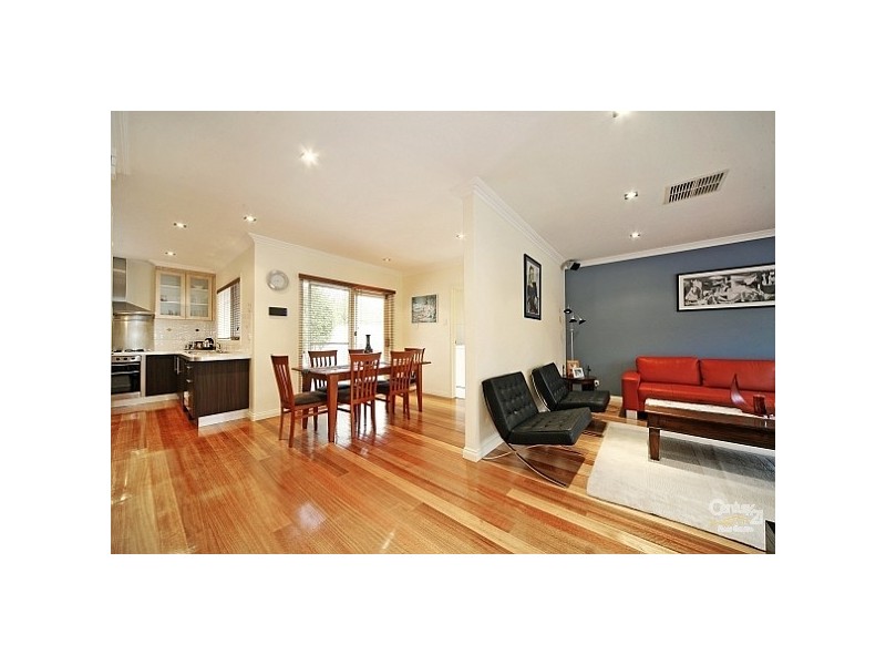 2/2 Bethell Street, Ormond VIC 3204