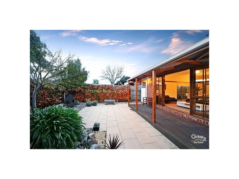 73 Nicholson Street, Mckinnon VIC 3204