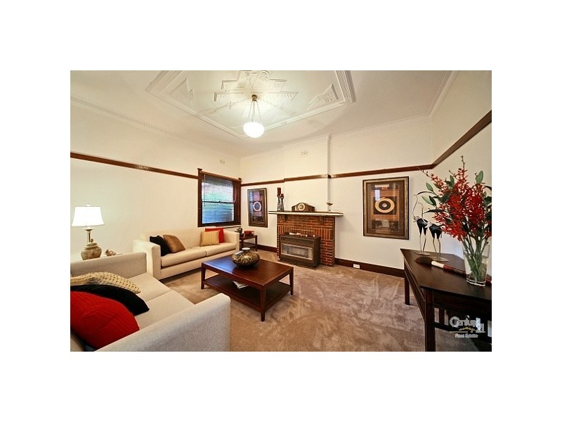 73 Nicholson Street, Mckinnon VIC 3204