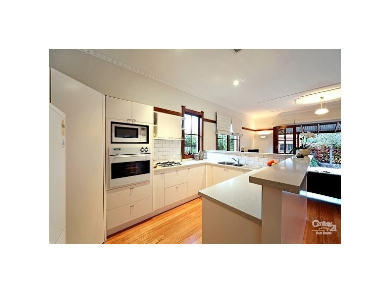 73 Nicholson Street, Mckinnon VIC 3204