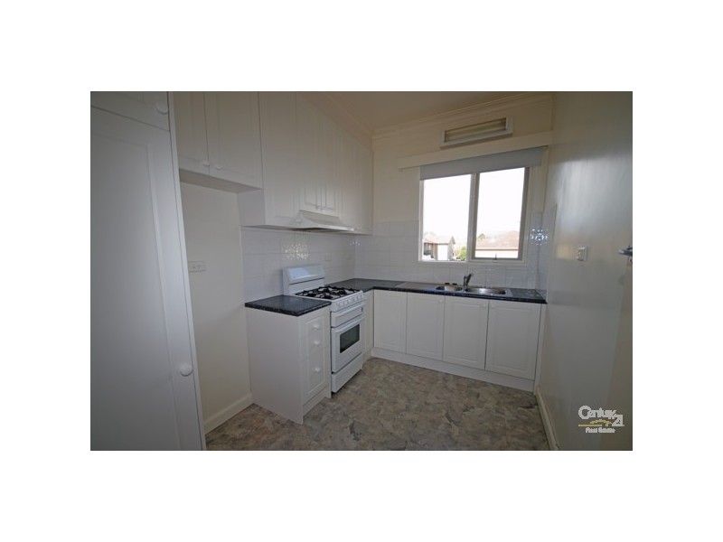 8/4 Osborne Street, Glen Iris VIC 3146