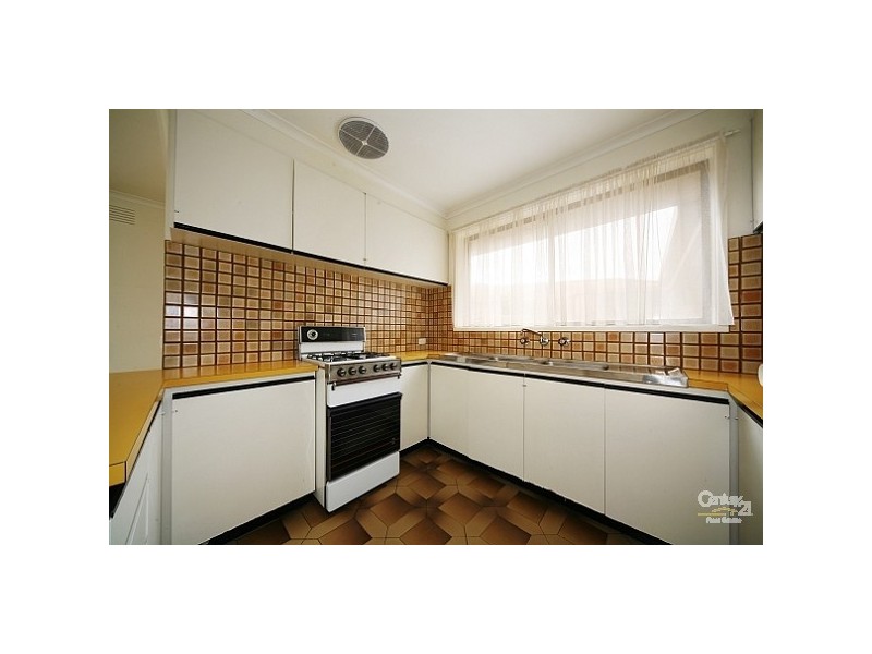 1 Loddon Court, Clayton South VIC 3169