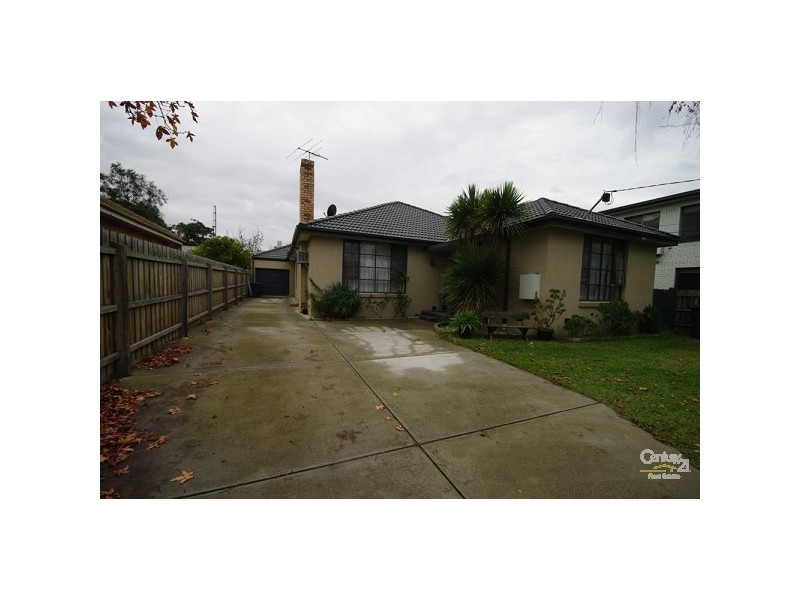 15 Quinns Road, Bentleigh East VIC 3165