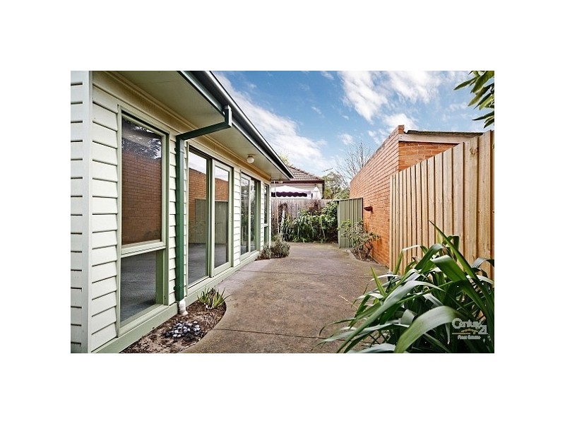 2/26 Patricia Street, Bentleigh East VIC 3165